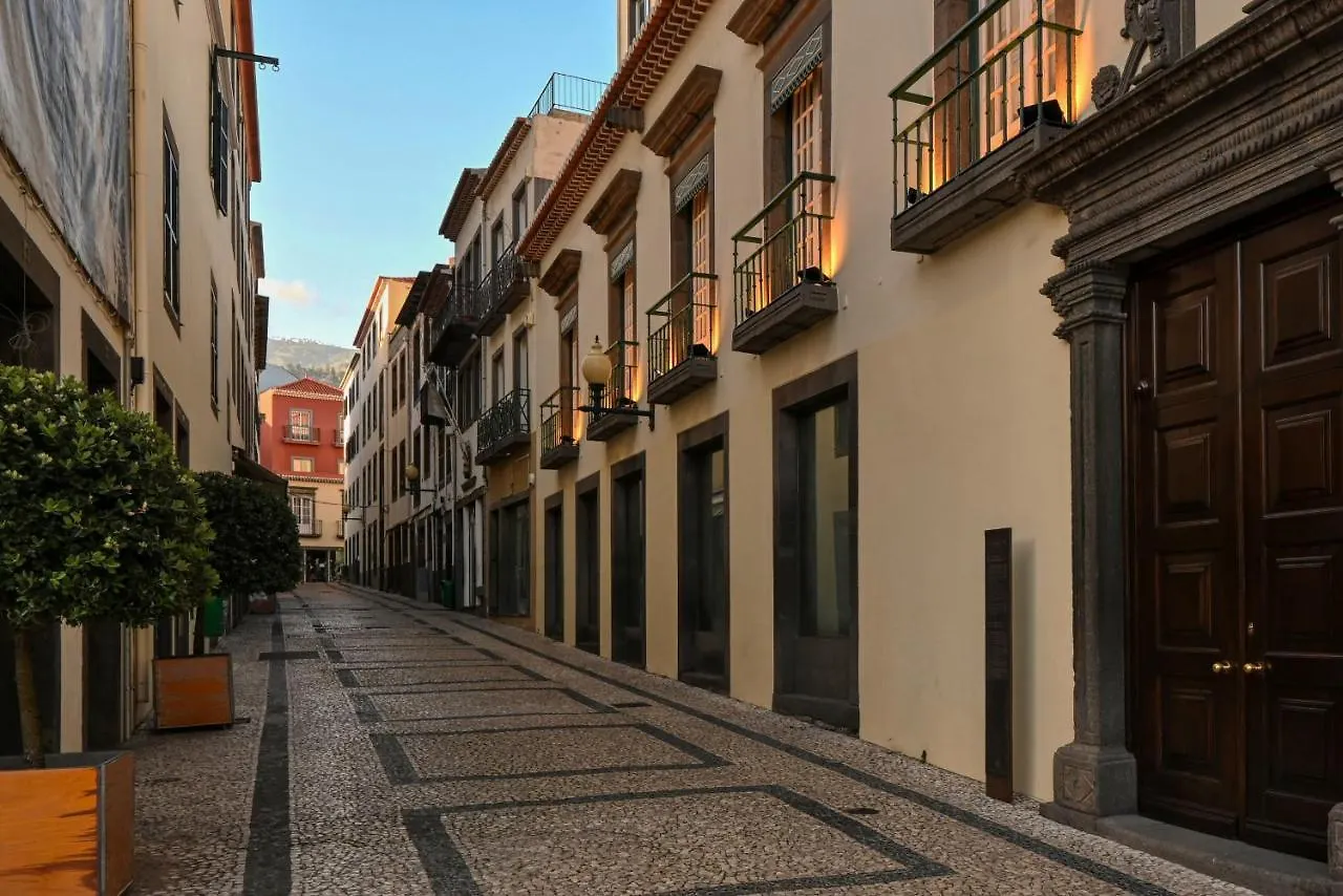 Colombo Square, A Home In Madeira Funchal  0*, Funchal (Madeira)